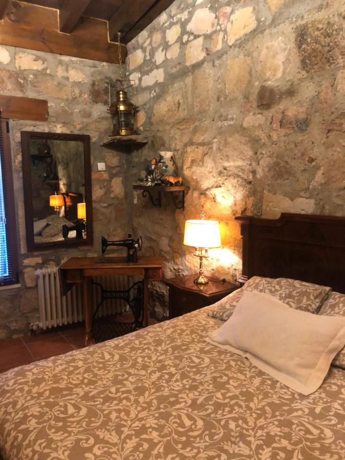 Casa Rural "Rincon Del Eden" Tardobispo Bagian luar foto