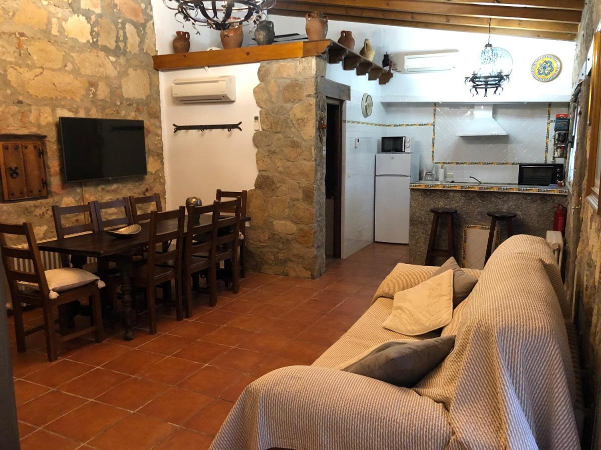Casa Rural "Rincon Del Eden" Tardobispo Bagian luar foto