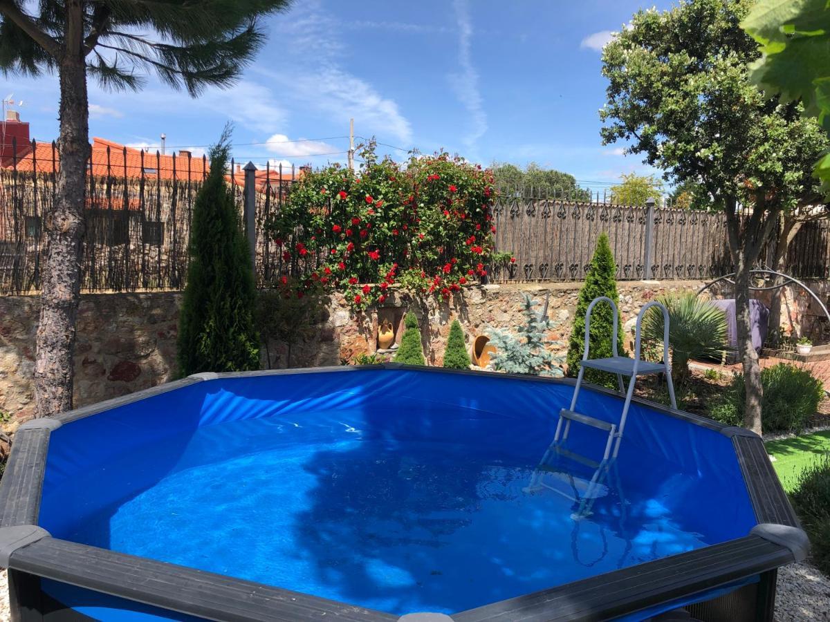 Casa Rural "Rincon Del Eden" Tardobispo Bagian luar foto