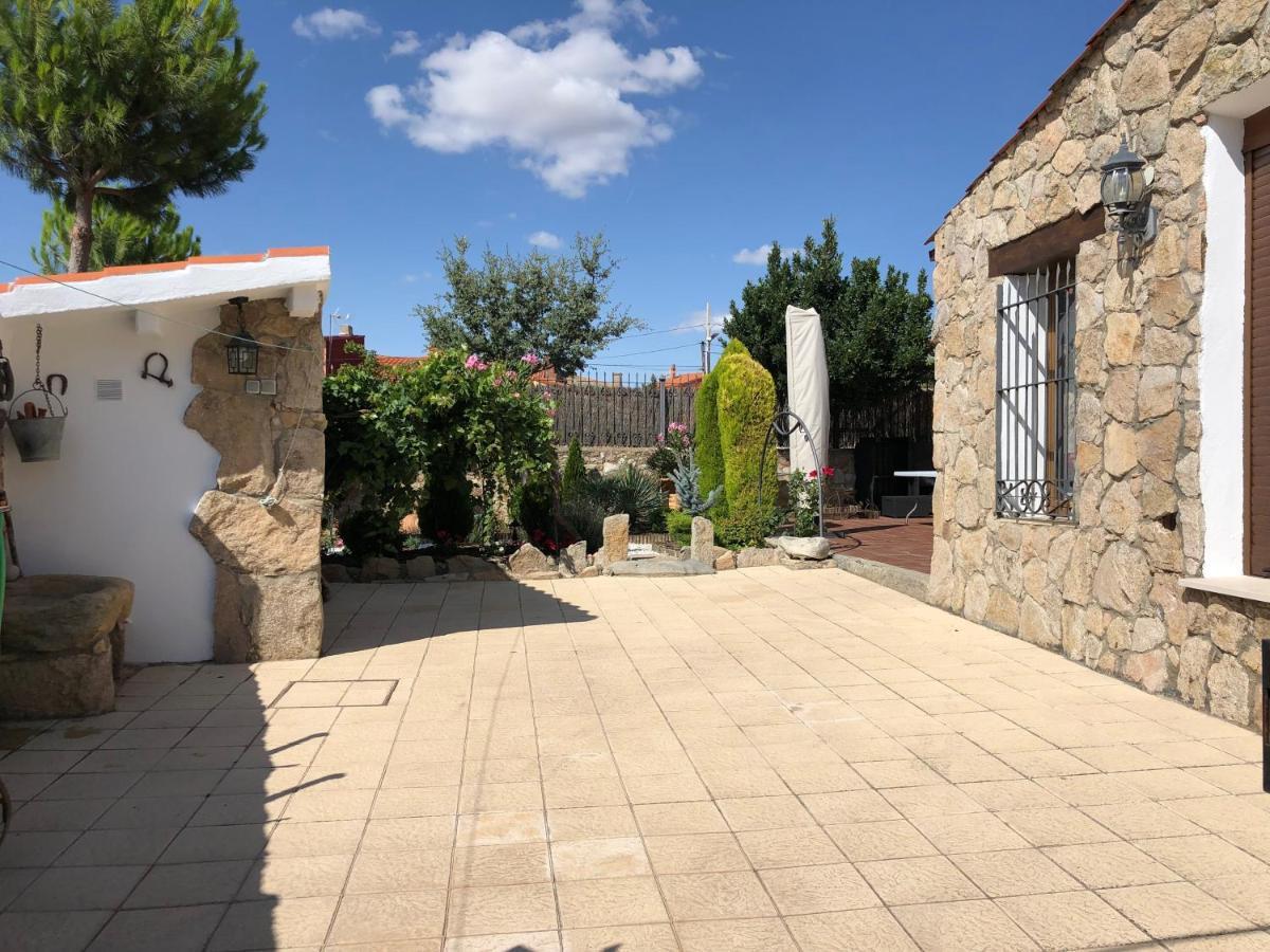 Casa Rural "Rincon Del Eden" Tardobispo Bagian luar foto